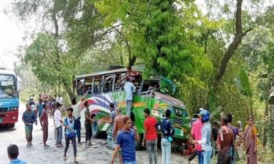 সড়ক দুর্ঘটনায় সারাদেশে নিহত ১৯